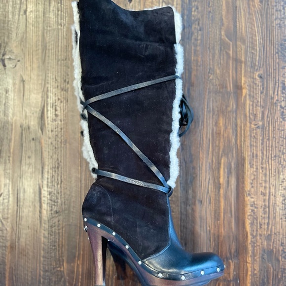 Michael Kors Suede/Shearling Boots - Picture 3 of 8
